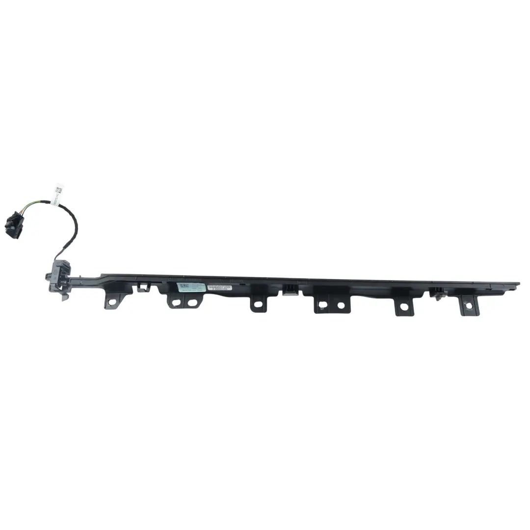 Land Rover Range Rover Velar L560 Light Guide Rear Right O/S - SKU RHD-J8A2-15D100-BA - Part number J8A2-15D100-BA