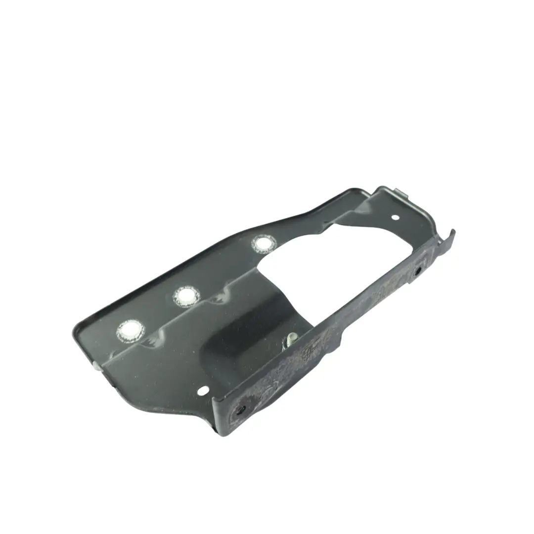 Supporto Staffa Parafango Sinistro per Land Rover Velar L560 con numero di parte J8A2-16151-AC Land Rover Velar L560 Supporto Staffa Parafango Sinistro - SKU J8A2-16151-AC - Numero di parte J8A2-16151-AC