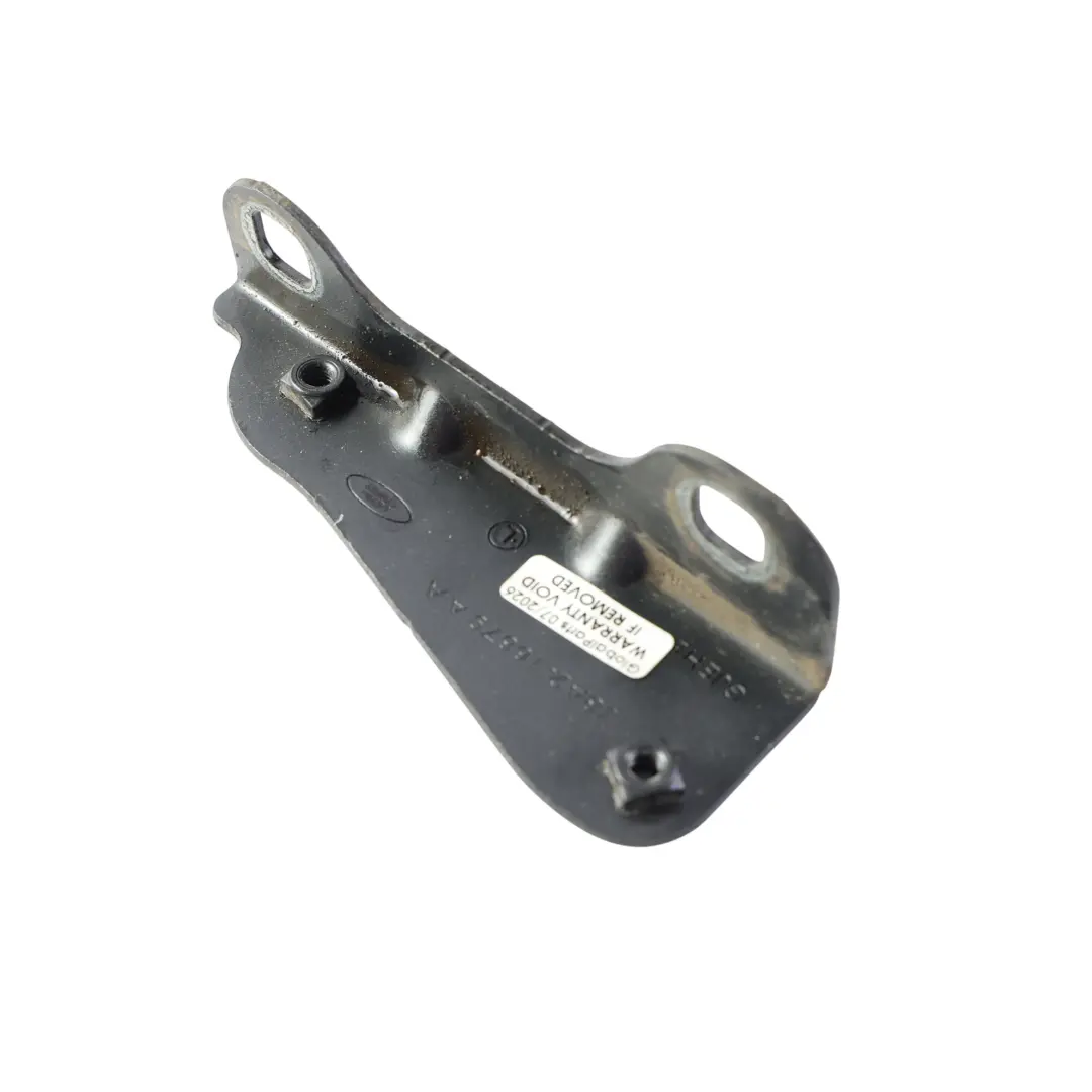 Supporto Cerniera Cofano Anteriore Sinistro per Range Rover Velar L560 con numero di parte J8A2-16679-AA Range Rover Velar L560 Supporto Cerniera Cofano Anteriore Sinistro - SKU J8A2-16679-AA - Numero di parte J8A2-16679-AA