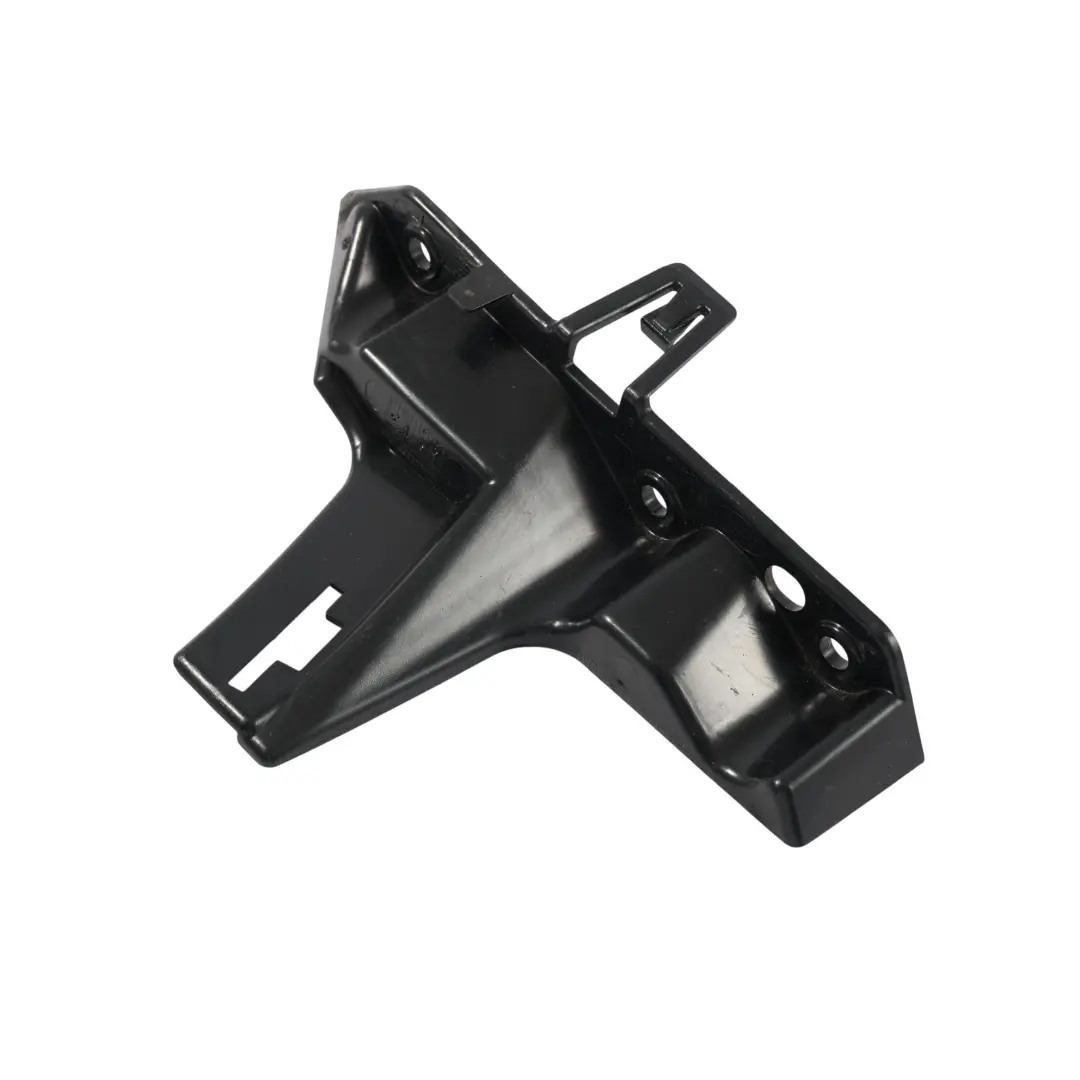 Staffa Paraurti Ant. Dx per Land Rover Range Rover Velar L560 con numero di parte J8A2-16F072-AB Land Rover Range Rover Velar L560 Staffa Paraurti Ant. Dx - SKU J8A2-16F072-AB - Numero di parte J8A2-16F072-AB