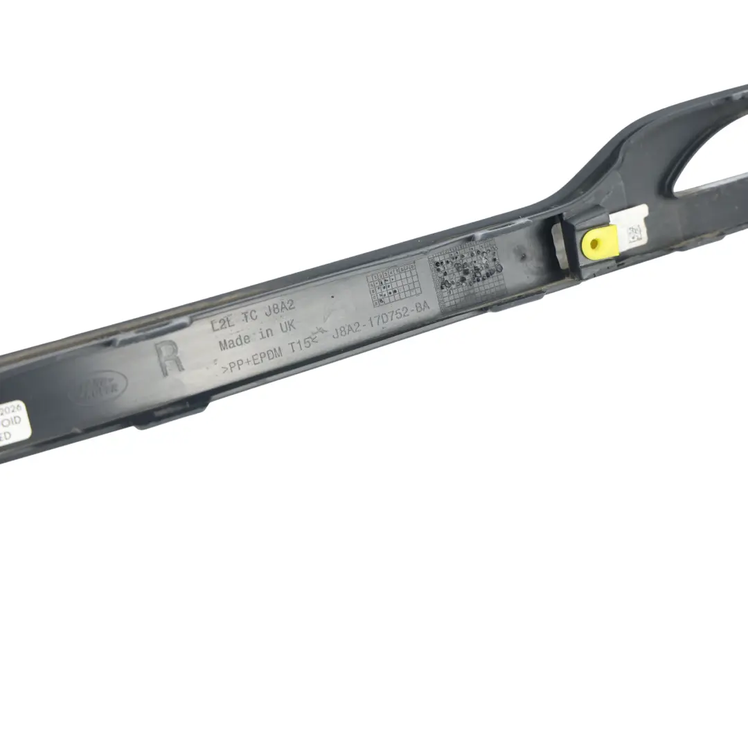 Stoßstange Hinten Rechts Sturmgrau J8A2-17D753-BA für Land Rover Velar L560 mit Teilenummer J8A2-17D752-BA Land Rover Velar L560 Stoßstange Hinten Rechts Sturmgrau J8A2-17D753-BA - SKU J8A2-17D752-BA-STO - Teilenummer J8A2-17D752-BA
