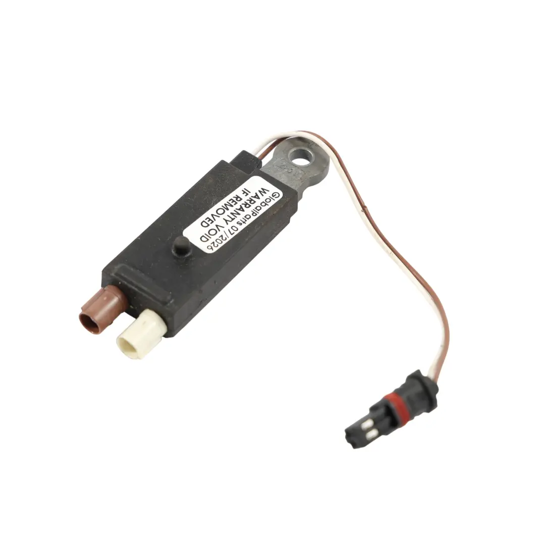 Antenna Aerea Destra per Land Rover Range Rover Velar L560 con numero di parte J8A2-18C901-LA Land Rover Range Rover Velar L560 Antenna Aerea Destra - SKU J8A2-18C901-LA - Numero di parte J8A2-18C901-LA