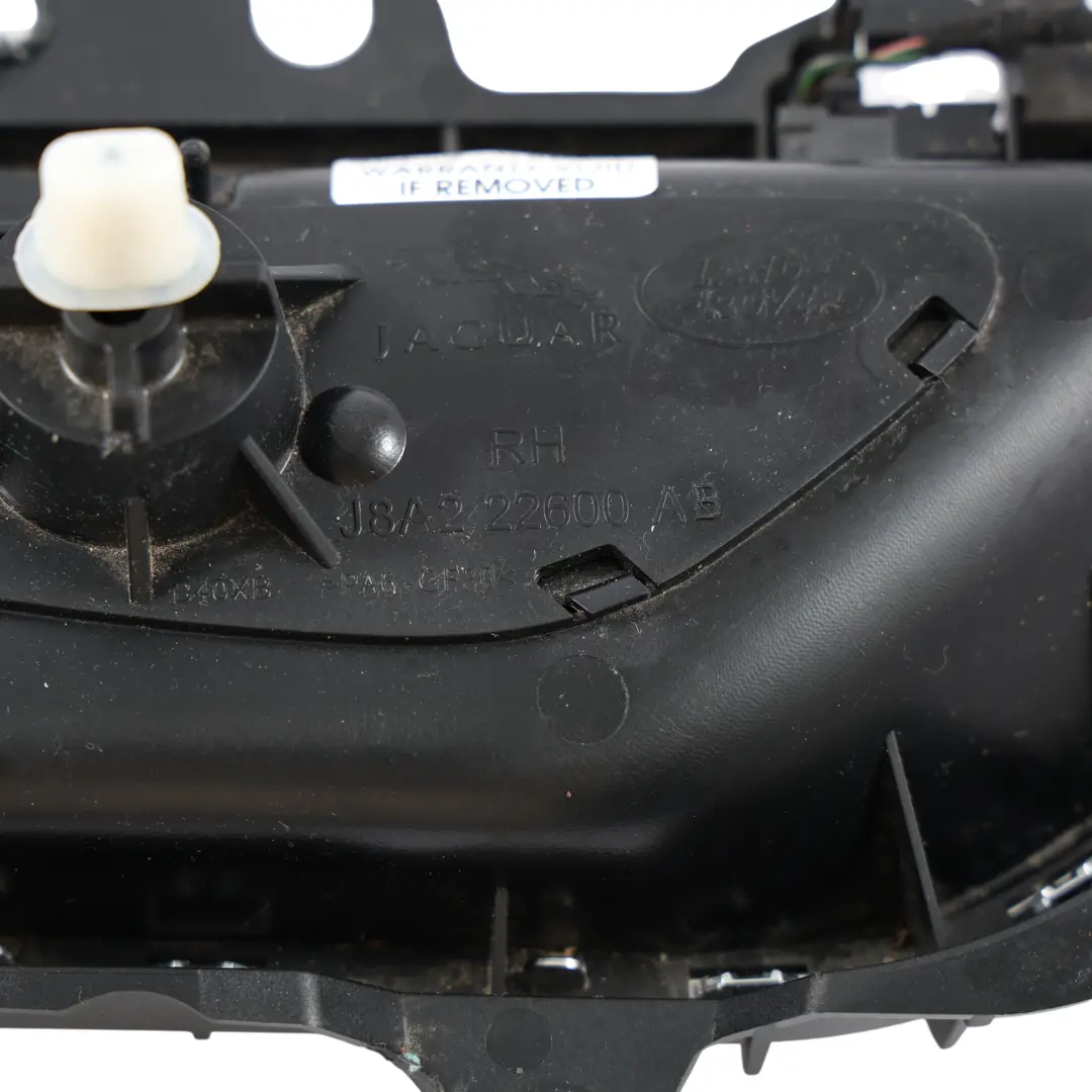 Land Rover Velar L560 Manija Puerta Delantera Derecha - SKU J8A2-22600-AB-1 - Número de pieza J8A2-22600-AB