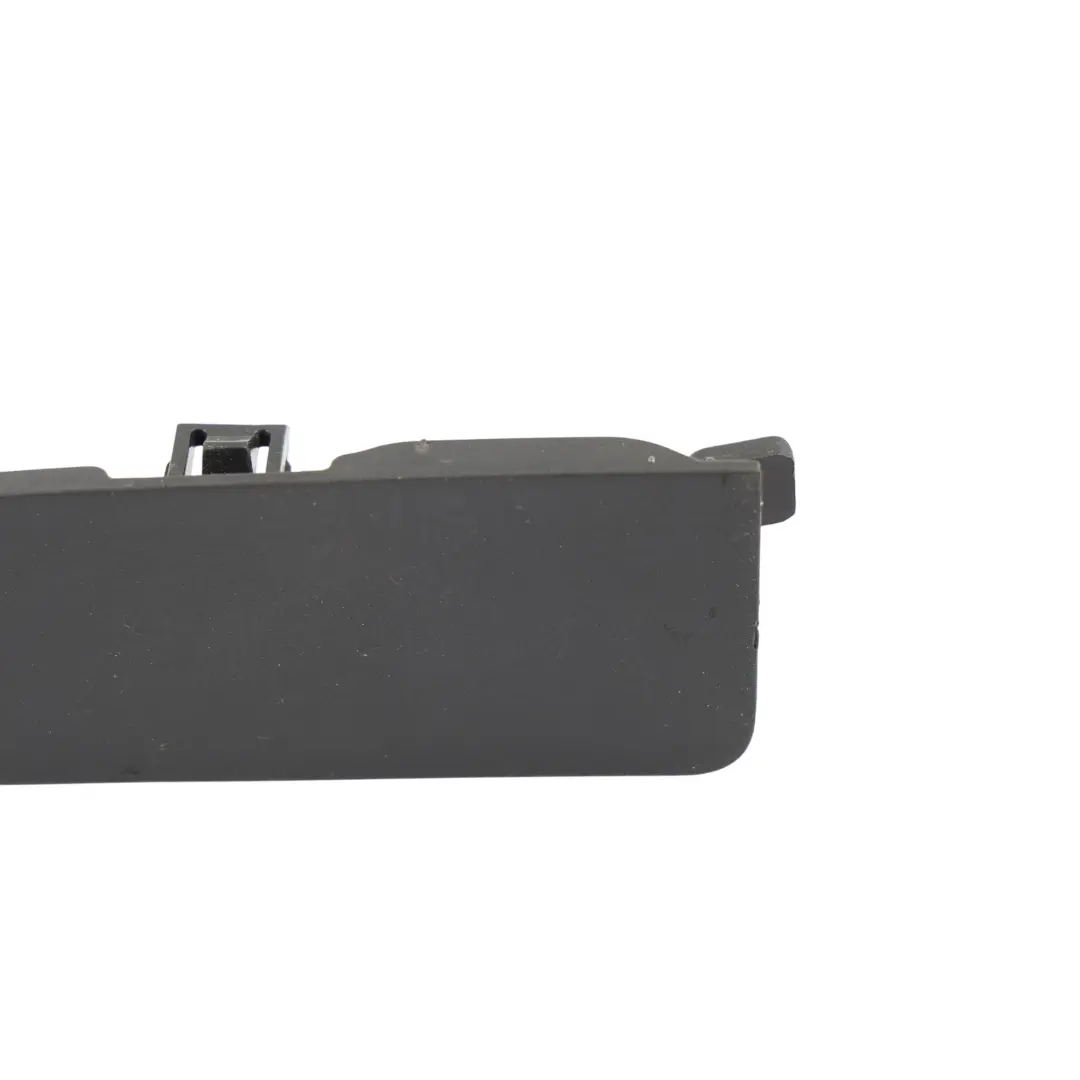Panel Puerta Delantera Derecha para Land Rover Velar L560 con número de pieza J8A2-24120-AA Land Rover Velar L560 Panel Puerta Delantera Derecha - SKU J8A2-24120-AA - Número de pieza J8A2-24120-AA