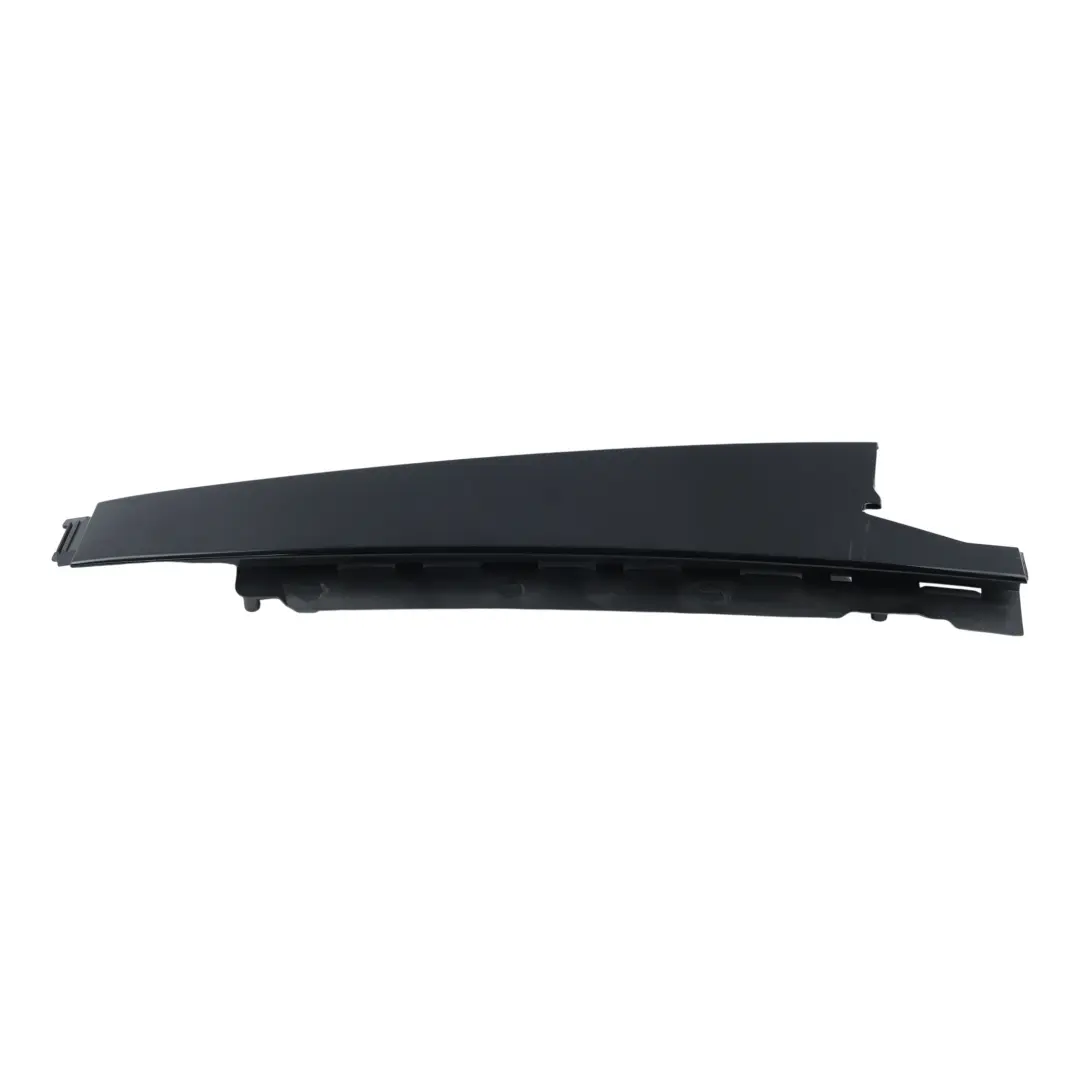 Rivestimento Montante B Post Dx per Land Rover Range Rover Velar L560 con numero di parte J8A2-255A80-A Land Rover Range Rover Velar L560 Rivestimento Montante B Post Dx - SKU J8A2-255A80-A - Numero di parte J8A2-255A80-A