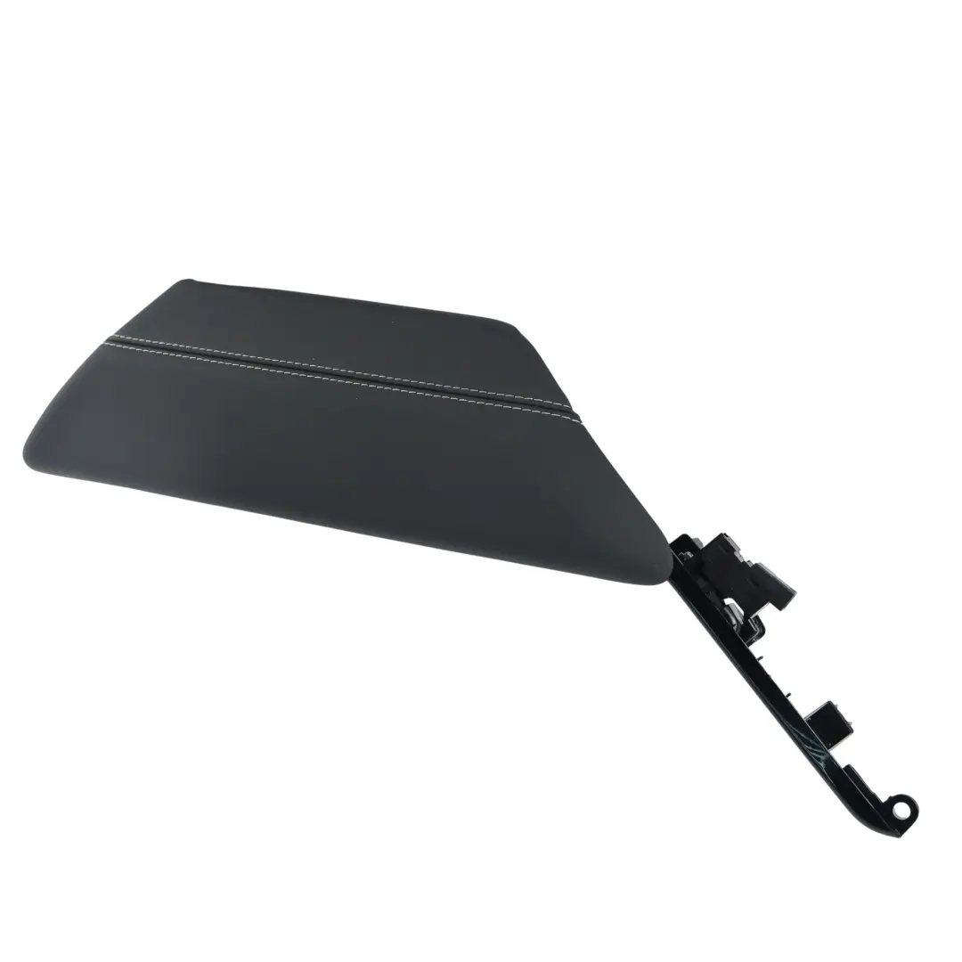 Land Rover Range Rover Velar L560 Armlehne Hinten Rechts - SKU J8A2-27540-AAW - Teilenummer J8A2-27540-AAW