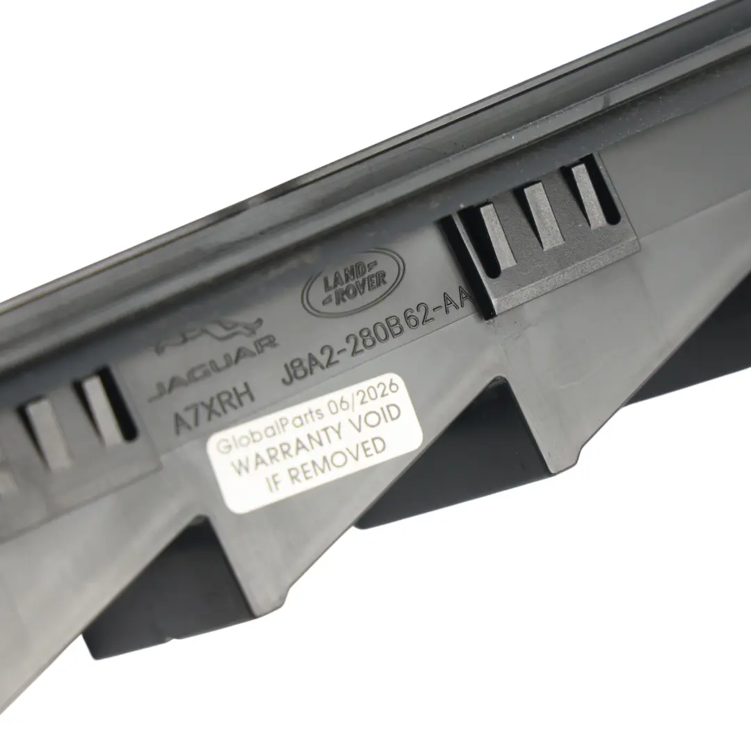 Land Rover Velar L560 Grille Aération Arrière Gauche Droite - SKU J8A2-280B62-AA - Numéro de pièce J8A2-280B62-AA