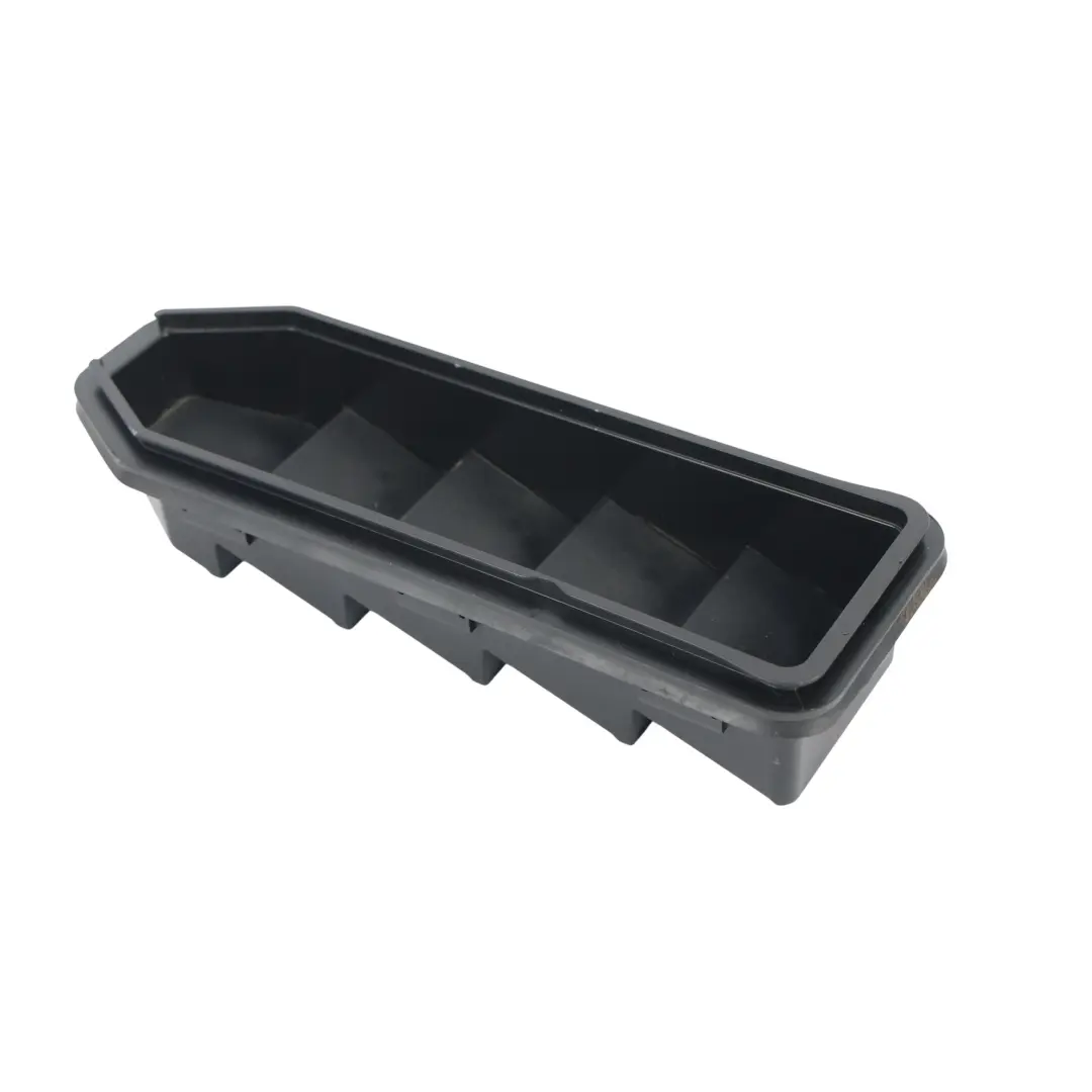 Land Rover Velar L560 Hintere Gitter Luftauslass Links Rechts - SKU J8A2-280B62-AA - Teilenummer J8A2-280B62-AA