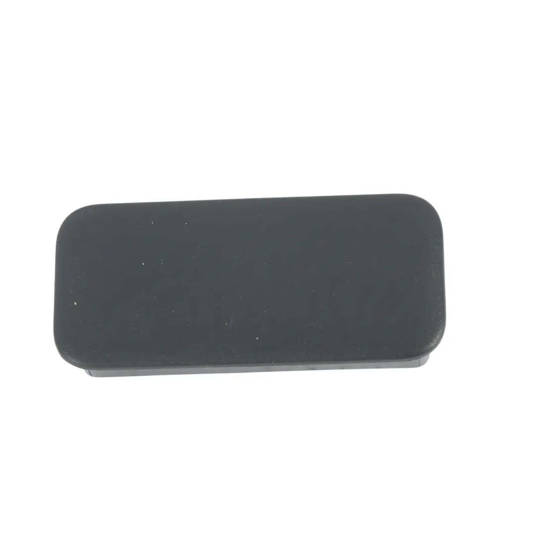 Klips Wykończenia Wnętrza do Land Rover Range Rover Velar L560 o numerze J8A2-31012-A Land Rover Range Rover Velar L560 Klips Wykończenia Wnętrza - SKU J8A2-31012-A - Numer Części J8A2-31012-A