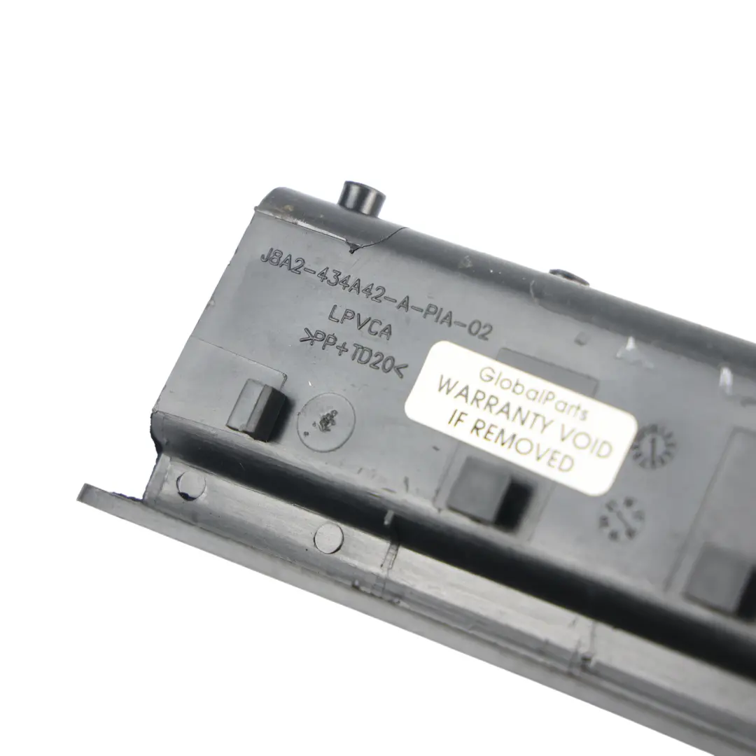 Panneau Garniture Intérieure pour Land Rover Range Rover Velar L560 à propos du numéro de pièce J8A2-43442-A Land Rover Range Rover Velar L560 Panneau Garniture Intérieure - SKU J8A2-434A42-A - Numéro de pièce J8A2-43442-A