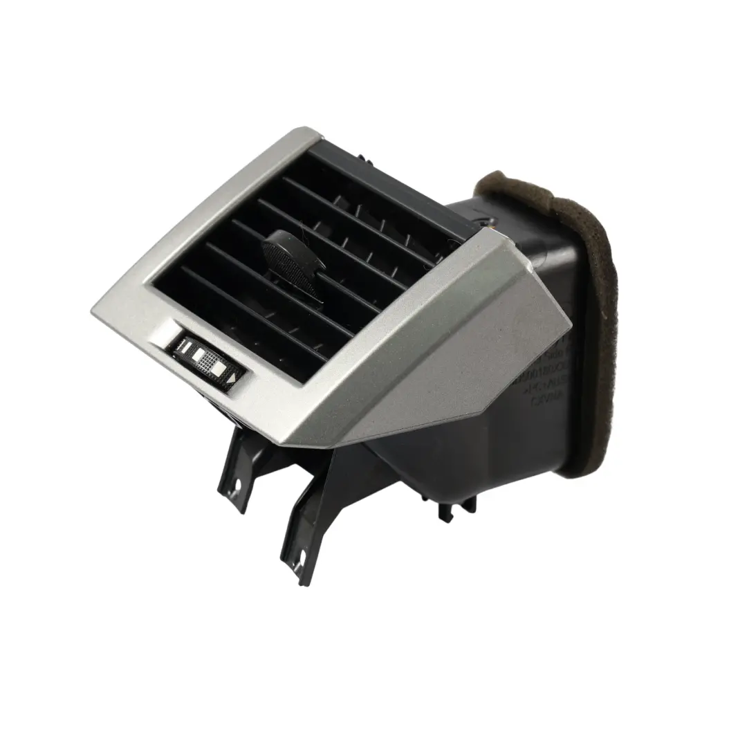 Dashboard Air Vent Right O/S to Land Rover Range Rover Sport L320 with Part number JBD500180 Land Rover Range Rover Sport L320 Dashboard Air Vent Right O/S - SKU JBD500180 - Part number JBD500180