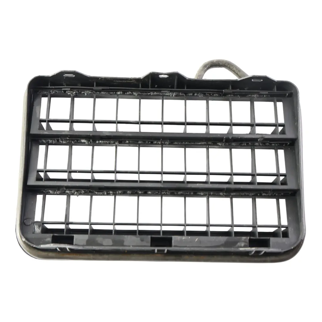 Rejilla Ventilación Extractor Aire 8377280 para BMW Land Rover Discovery 2 L318 con número de pieza JDD100170 BMW Land Rover Discovery 2 L318 Rejilla Ventilación Extractor Aire 8377280 - SKU JDD100170 - Número de pieza JDD100170