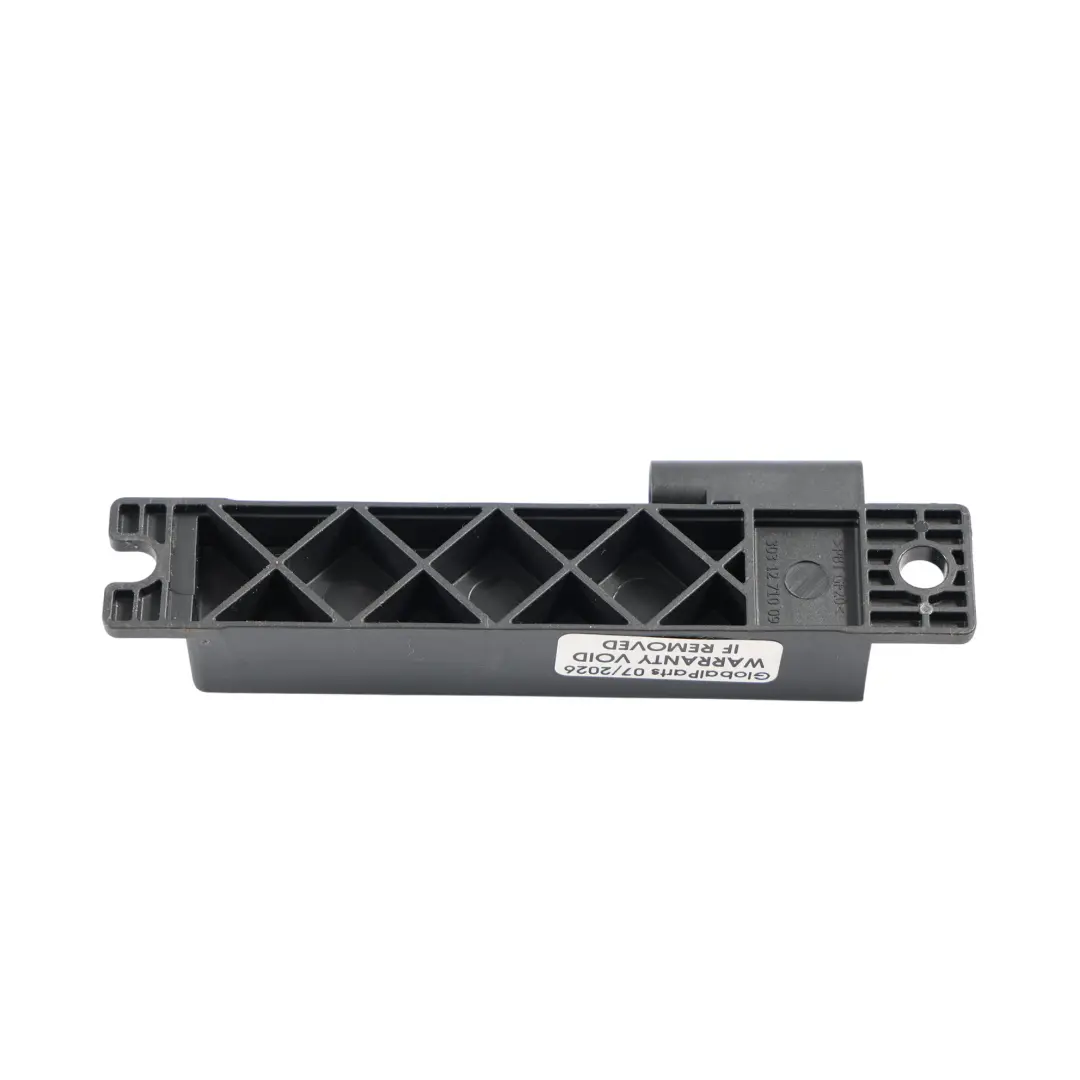 Modulo Amplificatore Antenna Keyless per Range Rover Velar L560 con numero di parte JPLA-15K603-AB Range Rover Velar L560 Modulo Amplificatore Antenna Keyless - SKU LR099137 - Numero di parte JPLA-15K603-AB