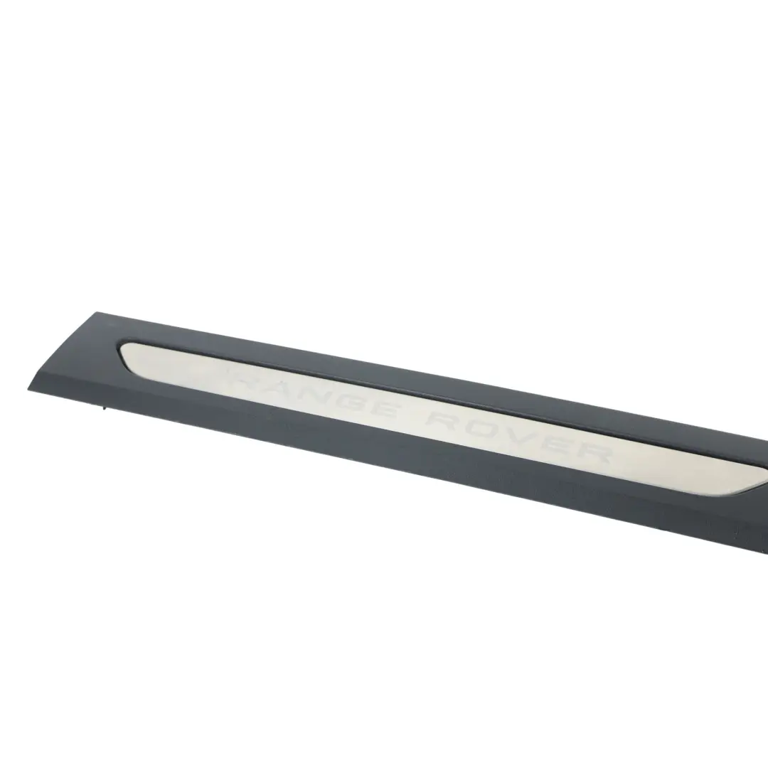 Land Rover Evoque L551 Battitacco Porta Anteriore Destra K8D2-13244-BA8PVJ - SKU K8D2-02348-BE8PVJ - Numero di parte K8D2-02348-BE8PVJ