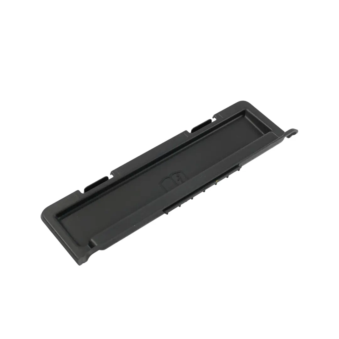 Land Rover Range Rover Evoque L551 Pokrywa Schowka Panel - SKU K8D2-06040-A - Numer Części K8D2-06040-A