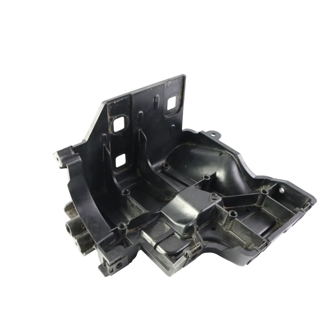 Support Panneau Avant Droit pour Range Rover Evoque L551 à propos du numéro de pièce K8D2-103A32-AA Range Rover Evoque L551 Support Panneau Avant Droit - SKU K8D2-103A32-AA - Numéro de pièce K8D2-103A32-AA