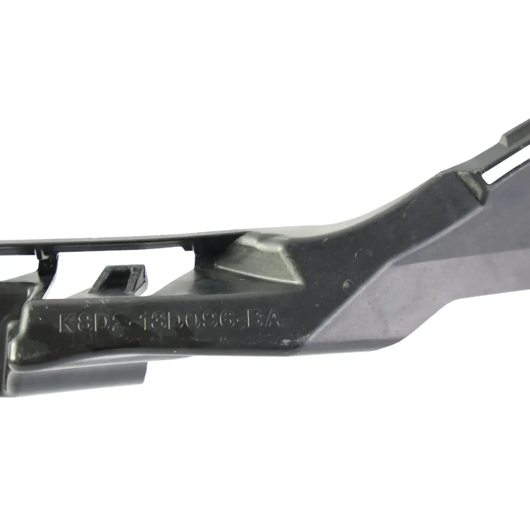 Soporte Faro Delantero Izquierdo para Land Rover Evoque L551 con número de pieza K8D2-13D096-BA Land Rover Evoque L551 Soporte Faro Delantero Izquierdo - SKU K8D2-13D096-BA - Número de pieza K8D2-13D096-BA