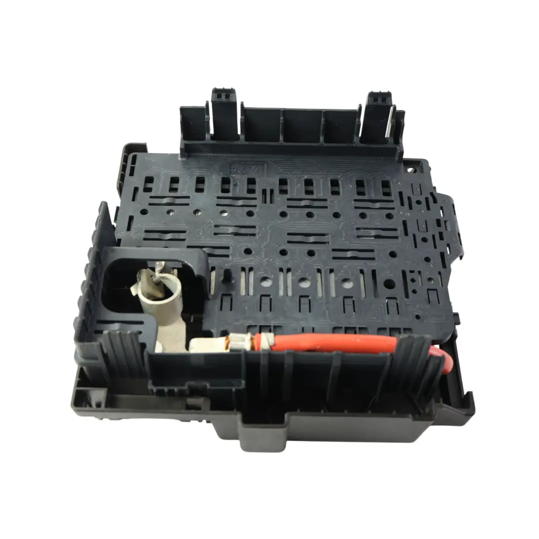 Fuse Box Cover Panel to Range Rover Evoque L551 Battery with Part number K8D2-14A076-CA Range Rover Evoque L551 Battery Fuse Box Cover Panel - SKU K8D2-14A076-CA - Part number K8D2-14A076-CA