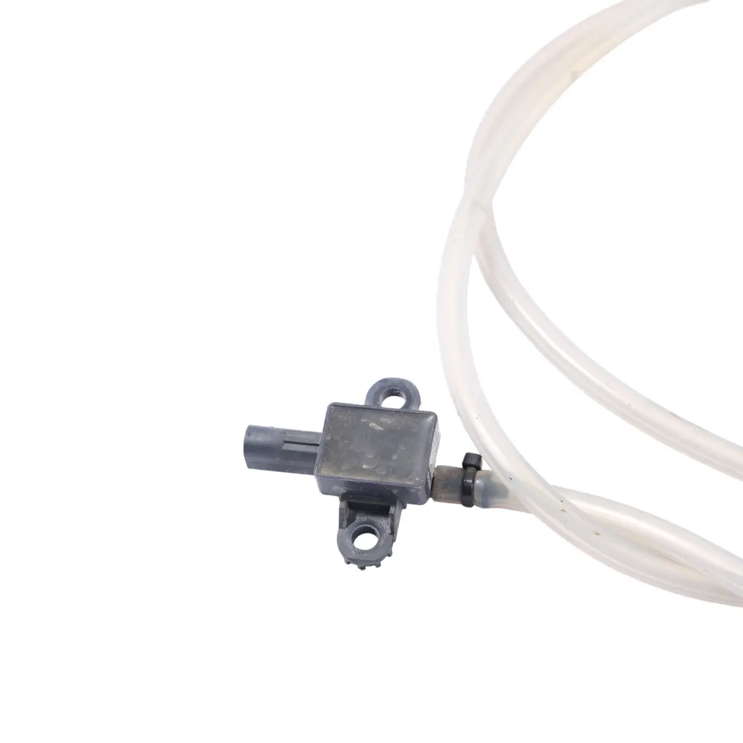 Sensor Impacto Parachoques Delantero para Land Rover Evoque L551 con número de pieza K8D2-14B750-AC Land Rover Evoque L551 Sensor Impacto Parachoques Delantero - SKU K8D2-14B750-AC - Número de pieza K8D2-14B750-AC