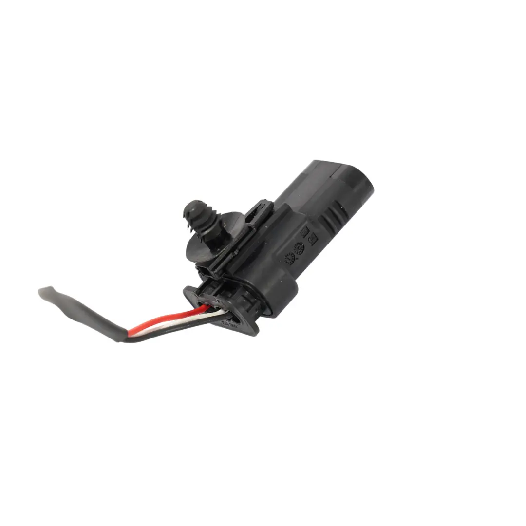 Auxiliary Cooling Fan to Land Rover Discovery Sport L550 with Part number K8D2-14D550-BC Land Rover Discovery Sport L550 Auxiliary Cooling Fan - SKU K8D2-14D550-BC - Part number K8D2-14D550-BC
