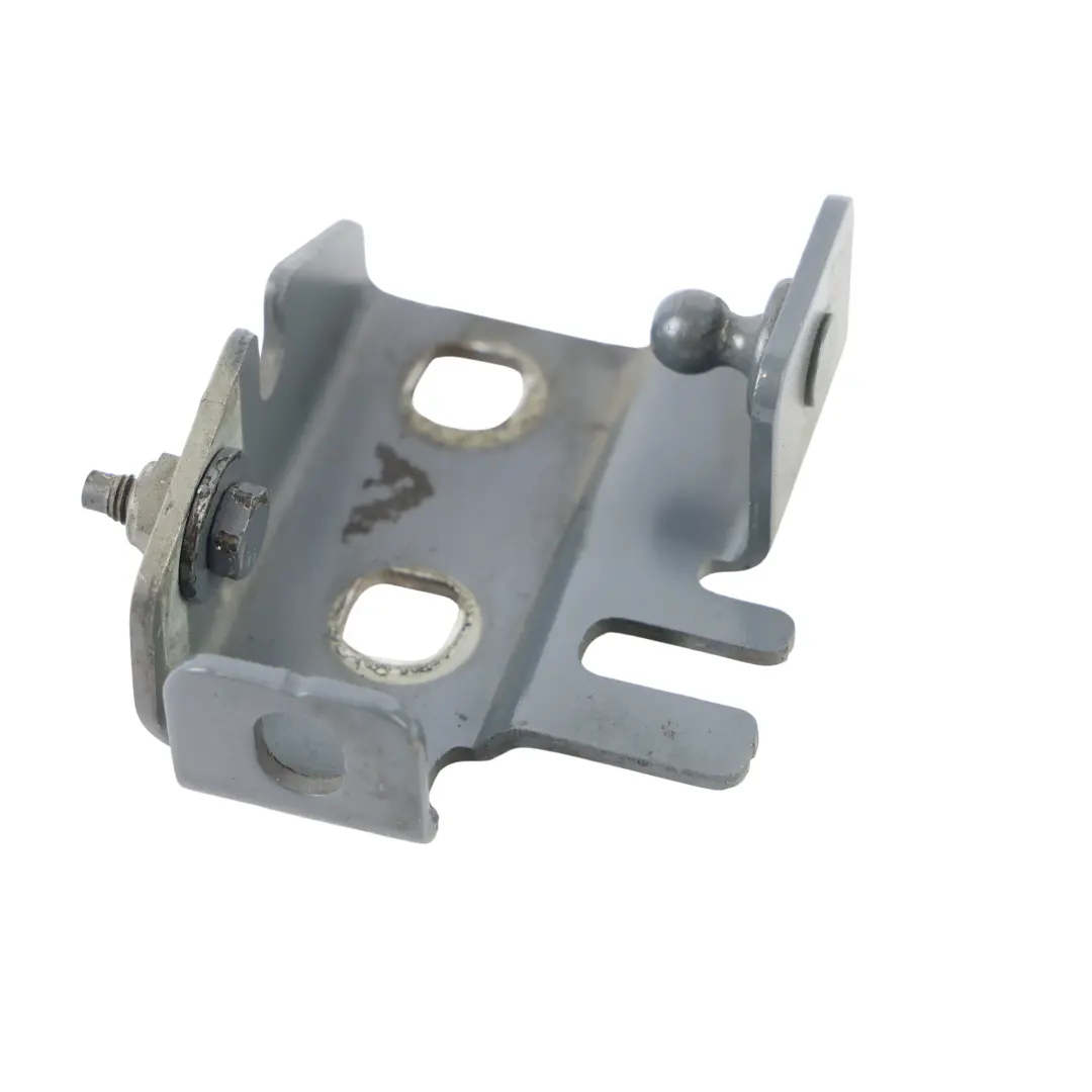 Soporte Guardabarros Derecho Gris Nolita LOJ para Range Rover Evoque L551 con número de pieza K8D2-16150-AD Range Rover Evoque L551 Soporte Guardabarros Derecho Gris Nolita LOJ - SKU K8D2-16150-AD-NOL - Número de pieza K8D2-16150-AD