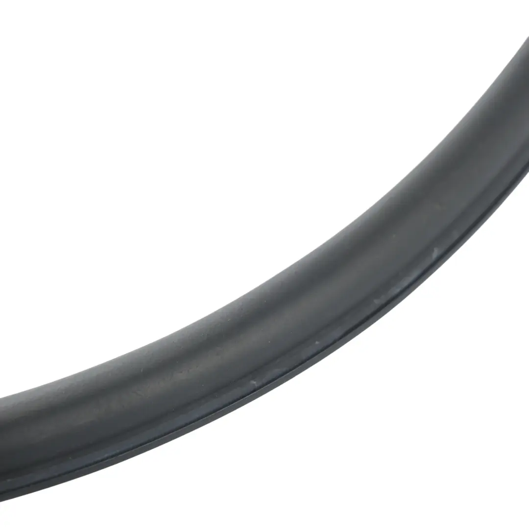 Junta Goma Capó Trasera para Land Rover Range Rover Evoque L551 con número de pieza K8D2-16K816-AB Land Rover Range Rover Evoque L551 Junta Goma Capó Trasera - SKU K8D2-16K816-AB - Número de pieza K8D2-16K816-AB