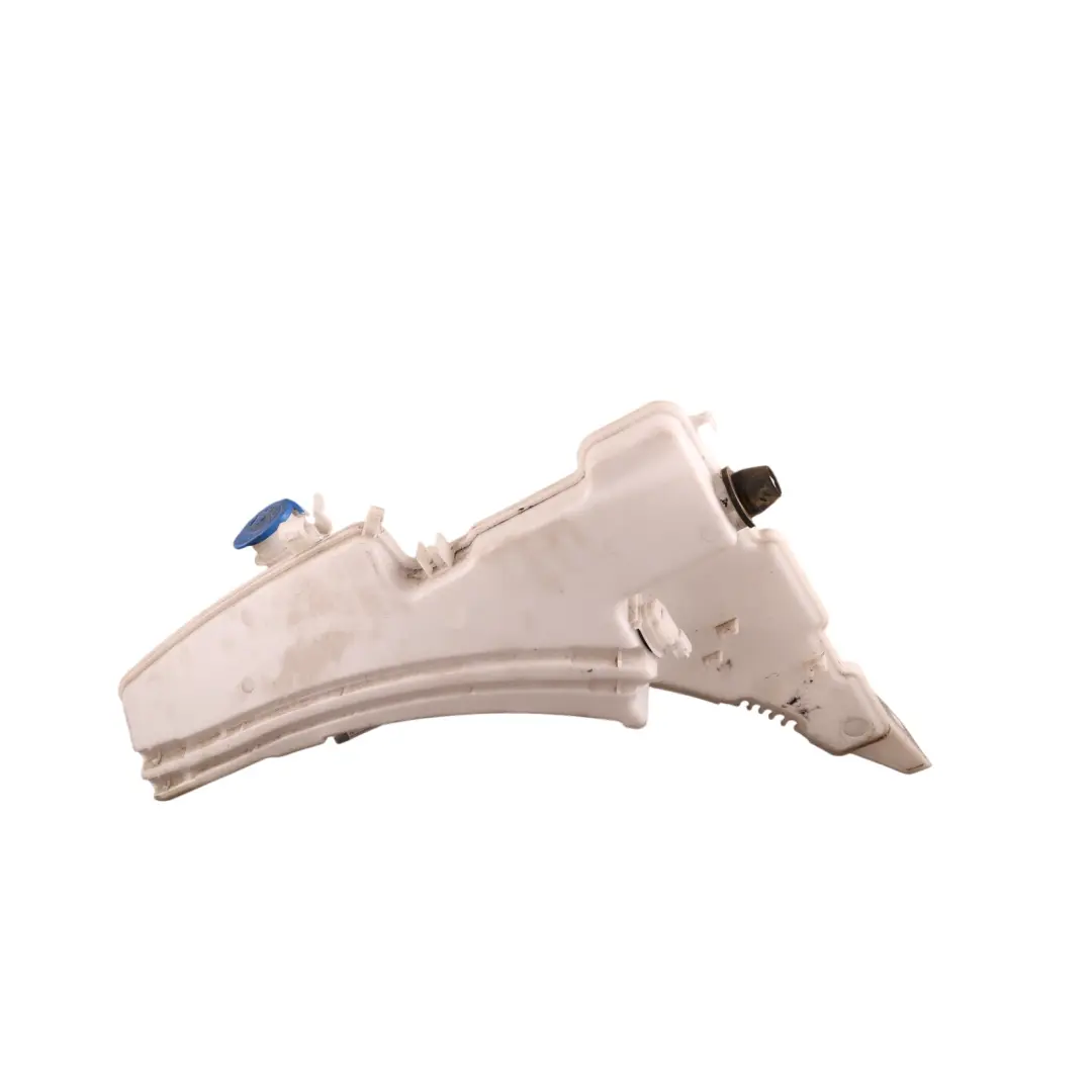 Windscreen Washer Bottle Tank to Range Rover Evoque L551 with Part number K8D2-17B613-B Range Rover Evoque L551 Windscreen Washer Bottle Tank - SKU K8D2-17B613-B - Part number K8D2-17B613-B