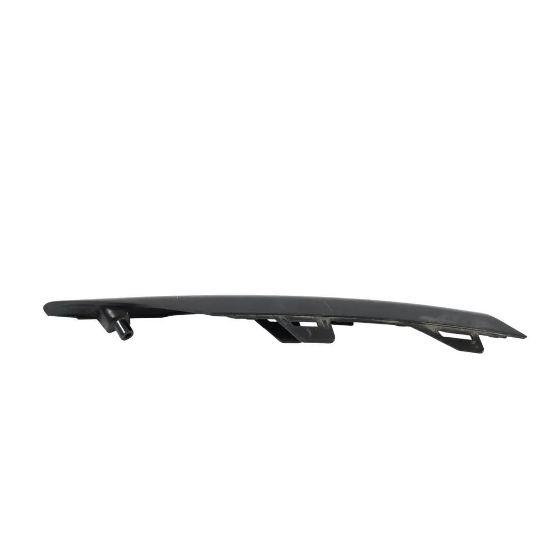 Land Rover Evoque L551 Inserto Parachoques Delantero Izquierdo - SKU K8D2-17H784-A - Número de pieza K8D2-17H784-A