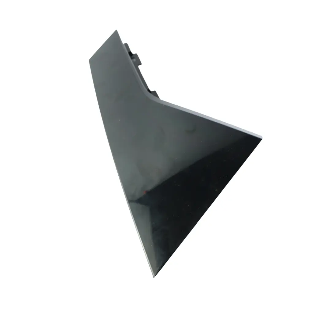 Copertura Montante D Porta Destra per Land Rover Evoque L551 con numero di parte K8D2-254A42-AD Land Rover Evoque L551 Copertura Montante D Porta Destra - SKU K8D2-254A42-AD - Numero di parte K8D2-254A42-AD