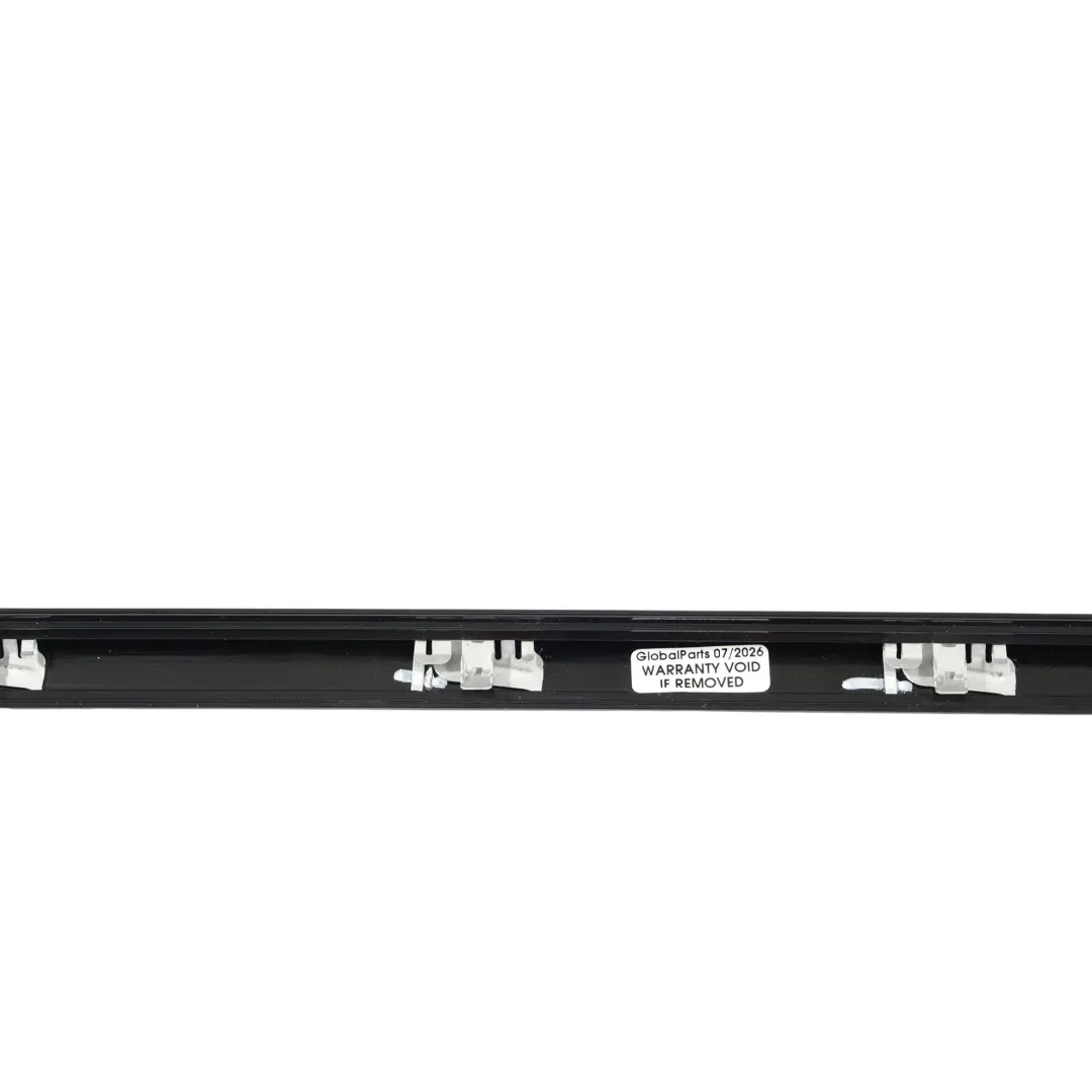 Land Rover Evoque L551 Marco Superior Ventana Trasero Izquierdo - SKU K8D2-255A61-AB - Número de pieza K8D2-255A61-AB