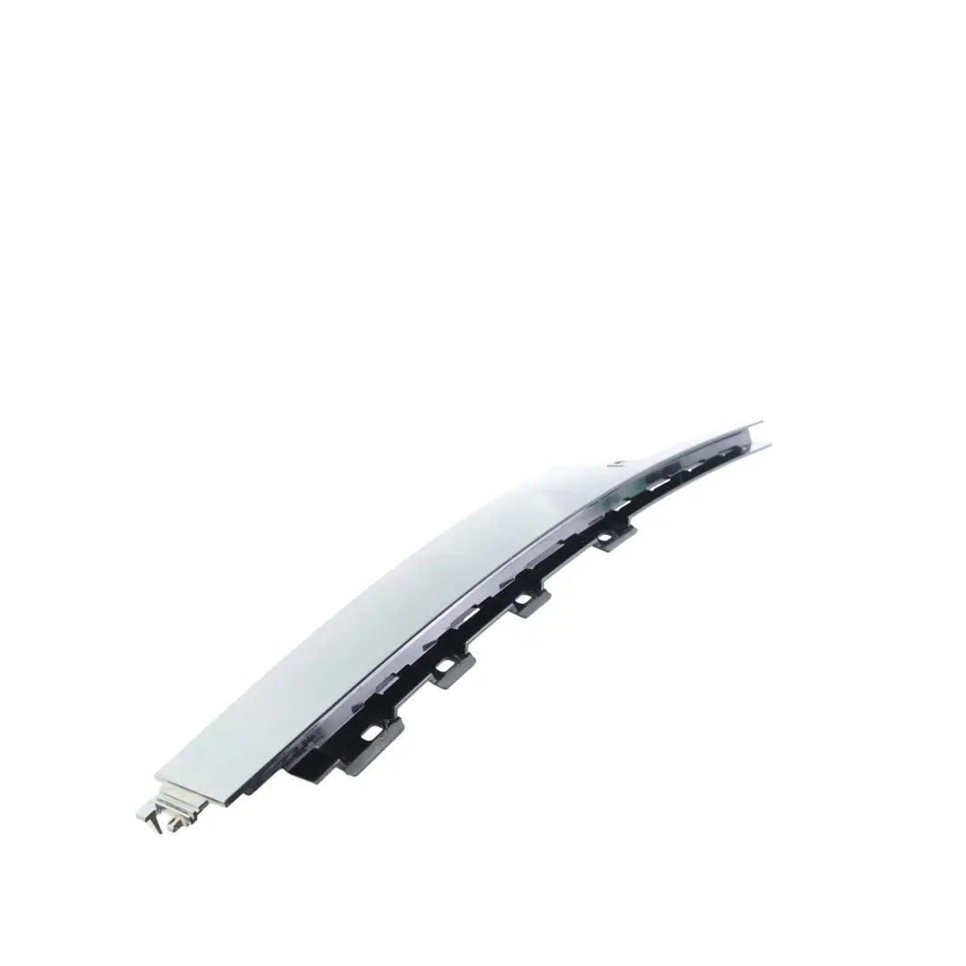 Rivestimento Montante C Destro per Land Rover Evoque L551 con numero di parte K8D2-255A80-AD Land Rover Evoque L551 Rivestimento Montante C Destro - SKU K8D2-255A80-AD - Numero di parte K8D2-255A80-AD