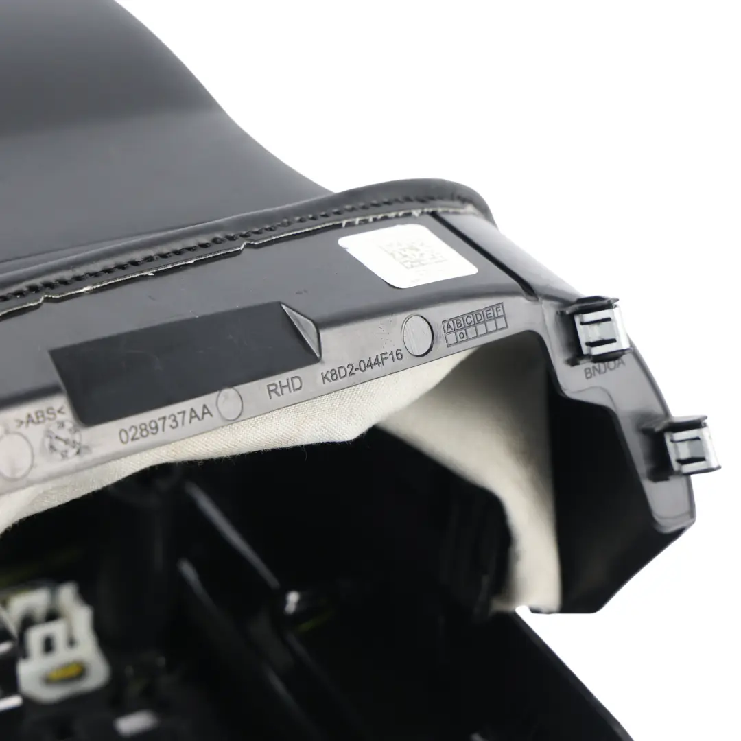 Garniture Colonne Direction Sup Inf pour Land Rover Evoque L551 à propos du numéro de pièce K8D2-3F902-A Land Rover Evoque L551 Garniture Colonne Direction Sup Inf - SKU K8D2-3F902-A - Numéro de pièce K8D2-3F902-A
