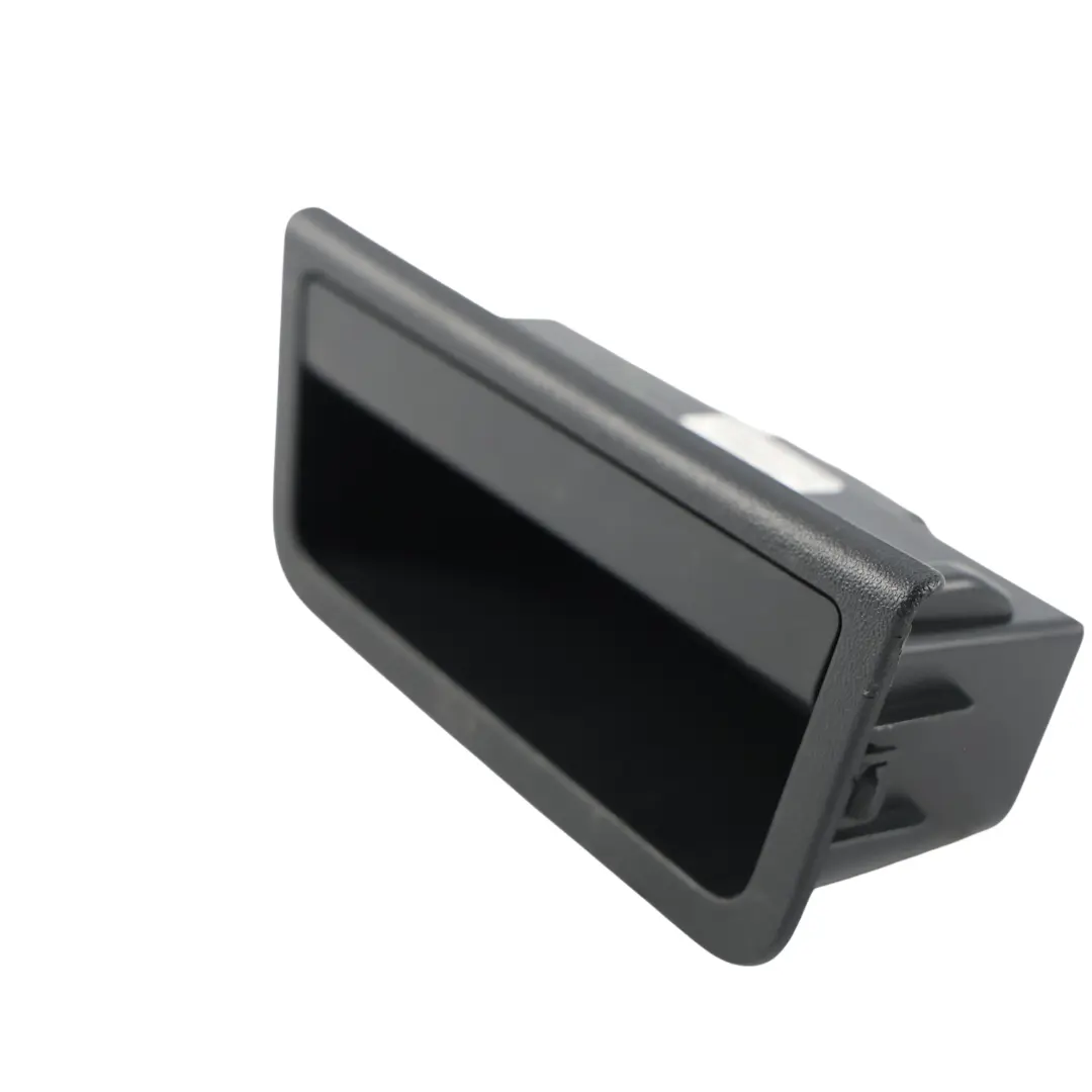 Range Rover Evoque L551 Tailgate Grab Handle Trim Cover Right O/S - SKU K8D2-434A42-AB - Part number K8D2-434A42-AB