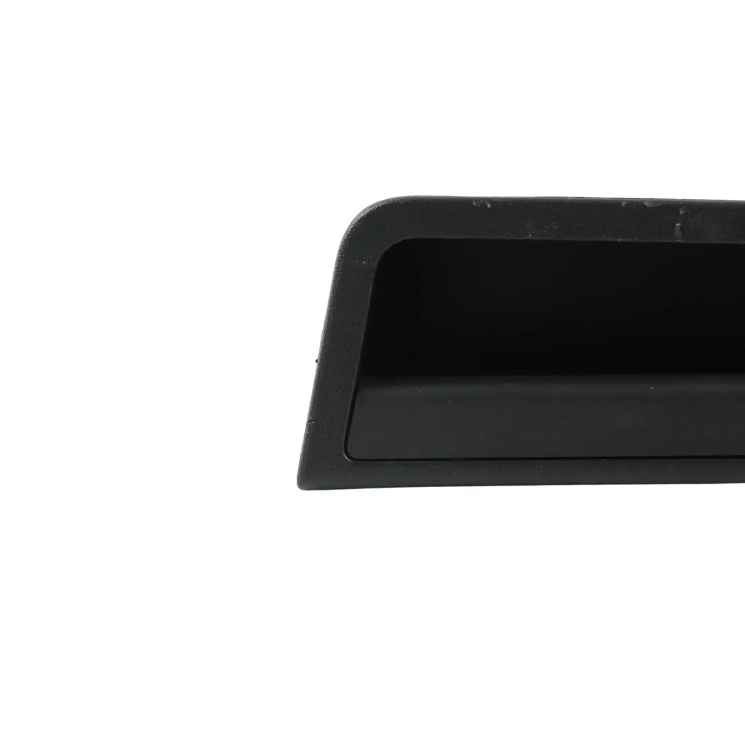 Heckklappe Griff Verkleidung Rechts für Range Rover Evoque L551 mit Teilenummer K8D2-434A42-AB Range Rover Evoque L551 Heckklappe Griff Verkleidung Rechts - SKU K8D2-434A42-AB - Teilenummer K8D2-434A42-AB