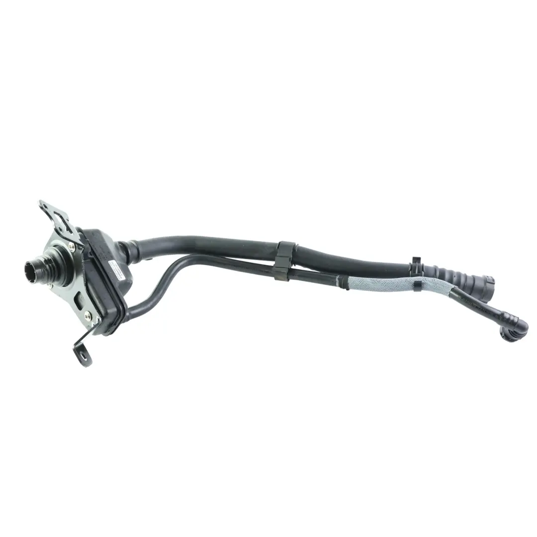 Land Rover Range Rover Evoque L551 Tubo Cuello AdBlue - SKU K8D2-5J232-AD - Número de pieza K8D2-5J232-AD