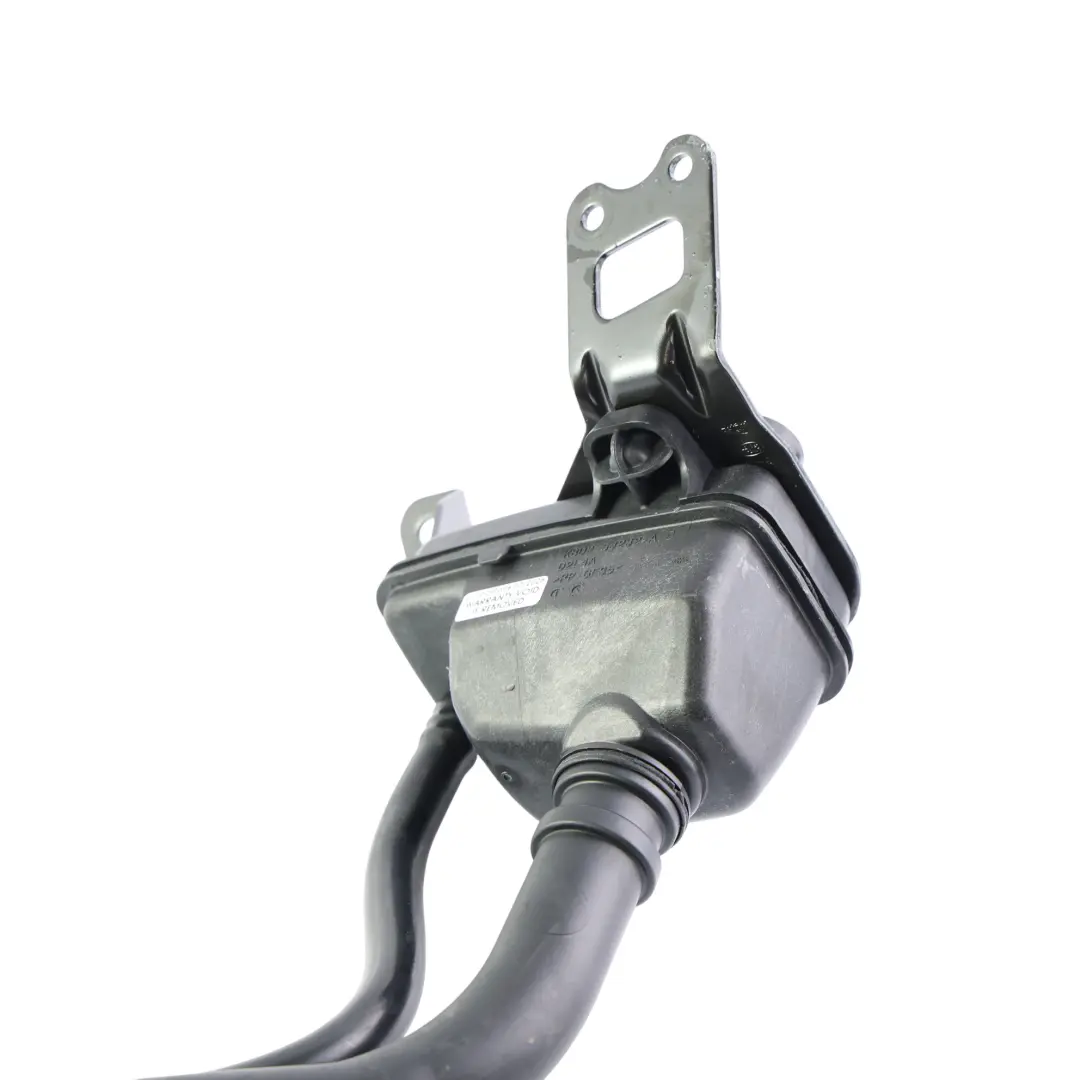 Tuyau Col de Remplissage AdBlue pour Land Rover Range Rover Evoque L551 à propos du numéro de pièce K8D2-5J232-AD Land Rover Range Rover Evoque L551 Tuyau Col de Remplissage AdBlue - SKU K8D2-5J232-AD - Numéro de pièce K8D2-5J232-AD