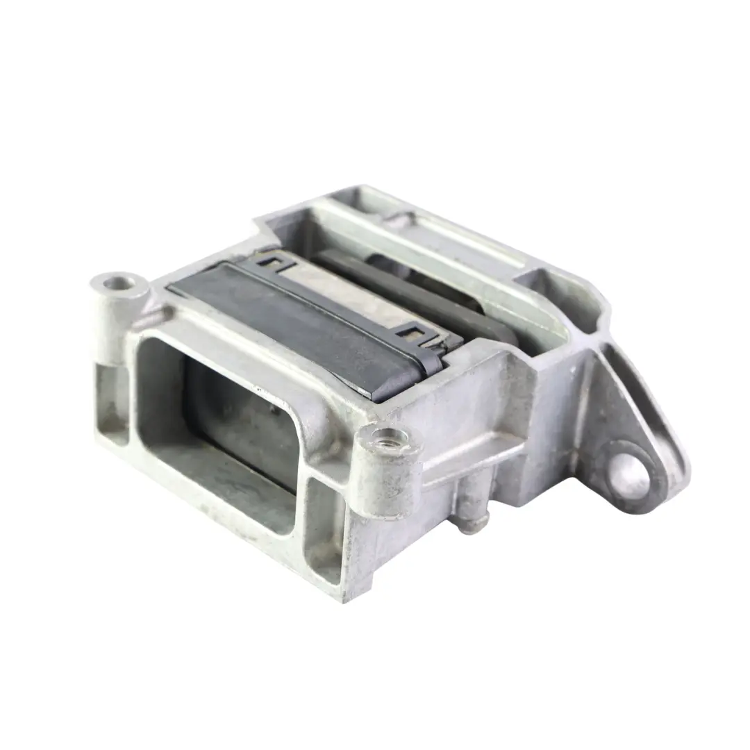 Land Rover Range Rover Evoque L551 Supporto Staffa Motore - SKU K8D2-6F012-AC - Numero di parte K8D2-6F012-AC