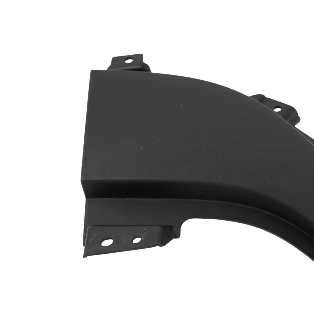 Listwa Grilla Przednia Lewa do Land Rover Discovery Sport L550 o numerze K8D2-8A051-BA Land Rover Discovery Sport L550 Listwa Grilla Przednia Lewa - SKU K8D2-8A051-BA - Numer Części K8D2-8A051-BA