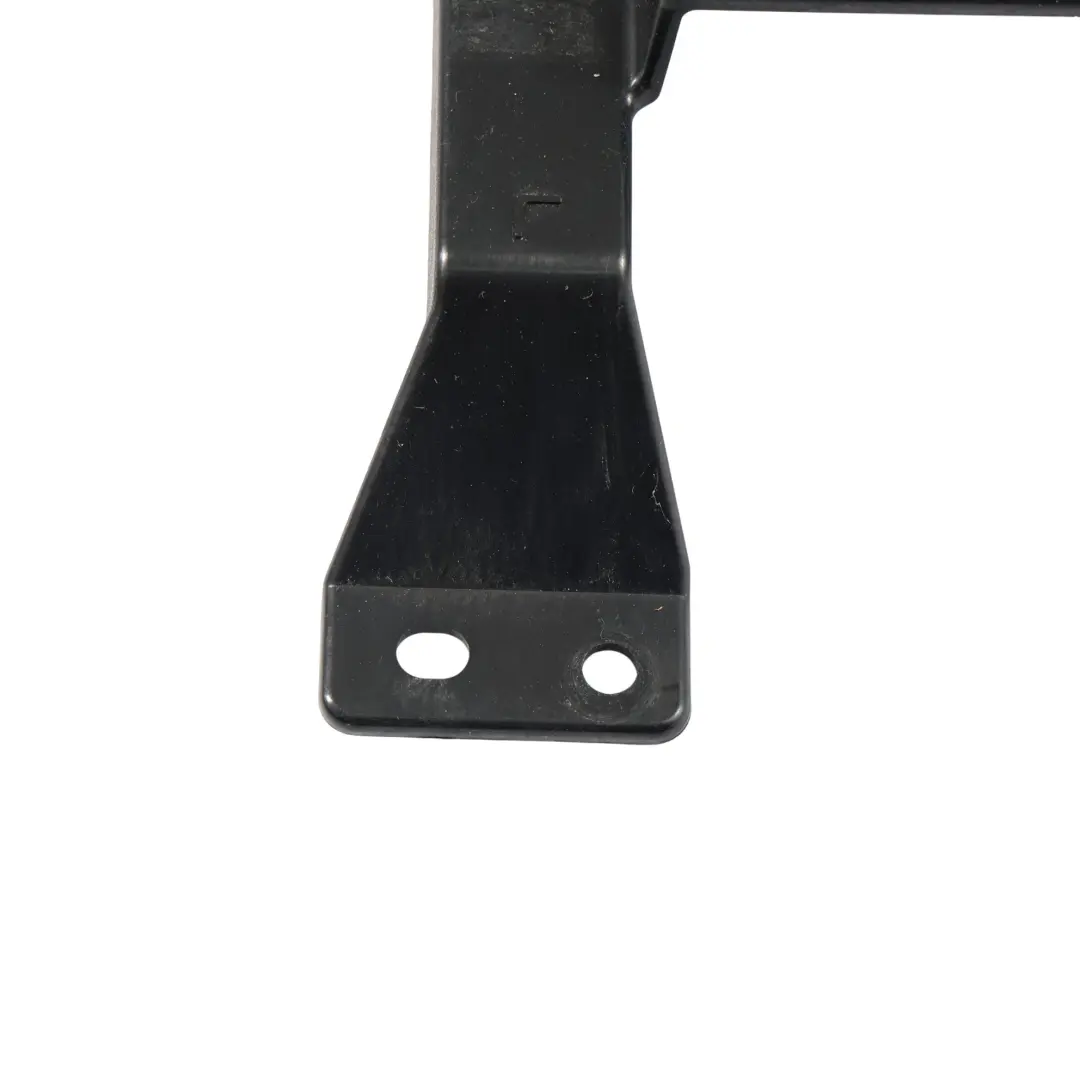 Land Rover Evoque L551 Support Capteur Radar Pare-Chocs Avant - SKU K8D2-9E729-BB - Numéro de pièce K8D2-9E729-BB