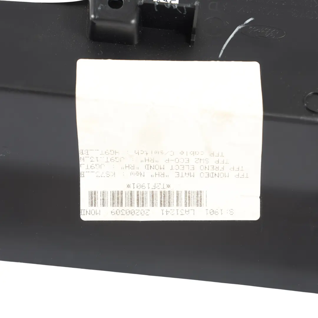 Ford Mondeo MK5 Rivestimento Console Centrale Presa 12V - SKU KS73-F045P04-BDW - Numero di parte KS73-F045P04-BDW