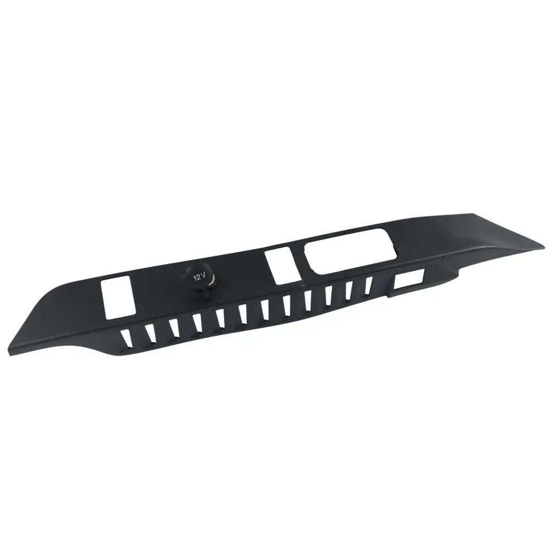 Land Rover Range Rover Velar L560 Striscia D Bagagliaio 12V Destro - SKU L0279044A - Numero di parte L0279044A