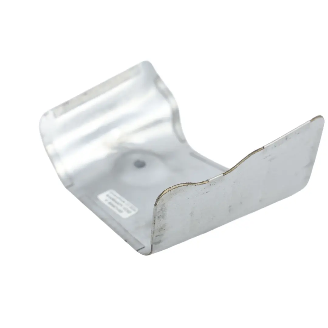 Mount Heat Shield Cover Right O/S to Range Rover Velar L560 Engine with Part number L8A2-6C038-AB Range Rover Velar L560 Engine Mount Heat Shield Cover Right O/S - SKU L8A2-6C038-AB - Part number L8A2-6C038-AB