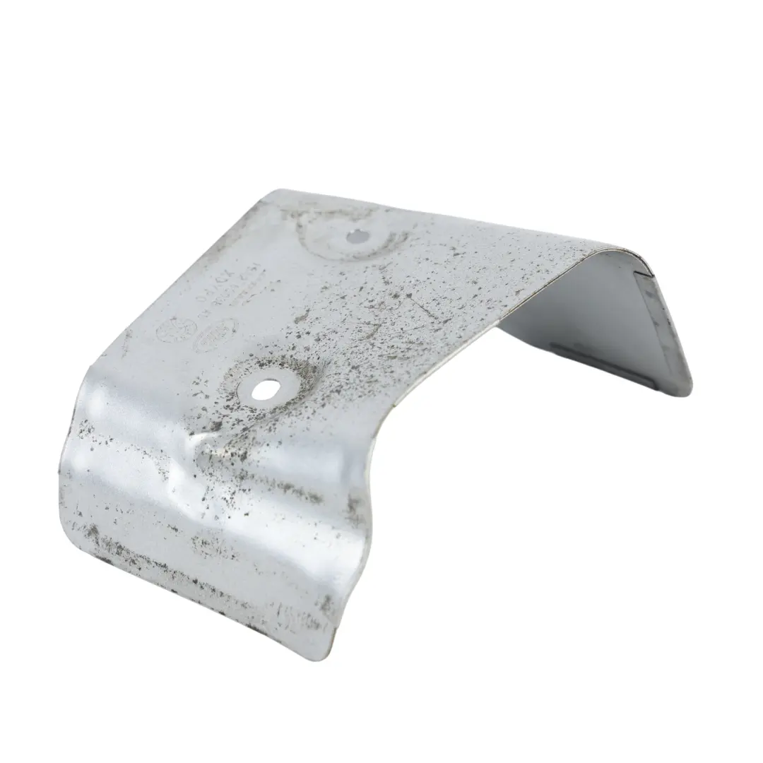 Mount Heat Shield Cover Right O/S to Range Rover Velar L560 Engine with Part number L8A2-6C038-AB Range Rover Velar L560 Engine Mount Heat Shield Cover Right O/S - SKU L8A2-6C038-AB - Part number L8A2-6C038-AB