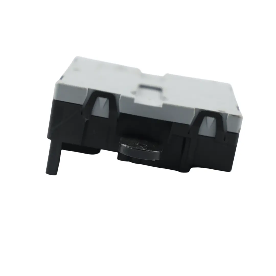 Door Control Module Front Passenger Side to Range Rover Velar L560 with Part number L8B2-14D617-AG Range Rover Velar L560 Door Control Module Front Passenger Side - SKU L8B2-14D617-AG - Part number L8B2-14D617-AG