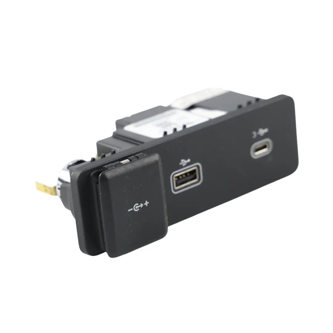 Range Rover Evoque L551 USB Typ C Ladeanschluss Buchse - SKU L8B2-19E110-CC - Teilenummer L8B2-19E110-CC