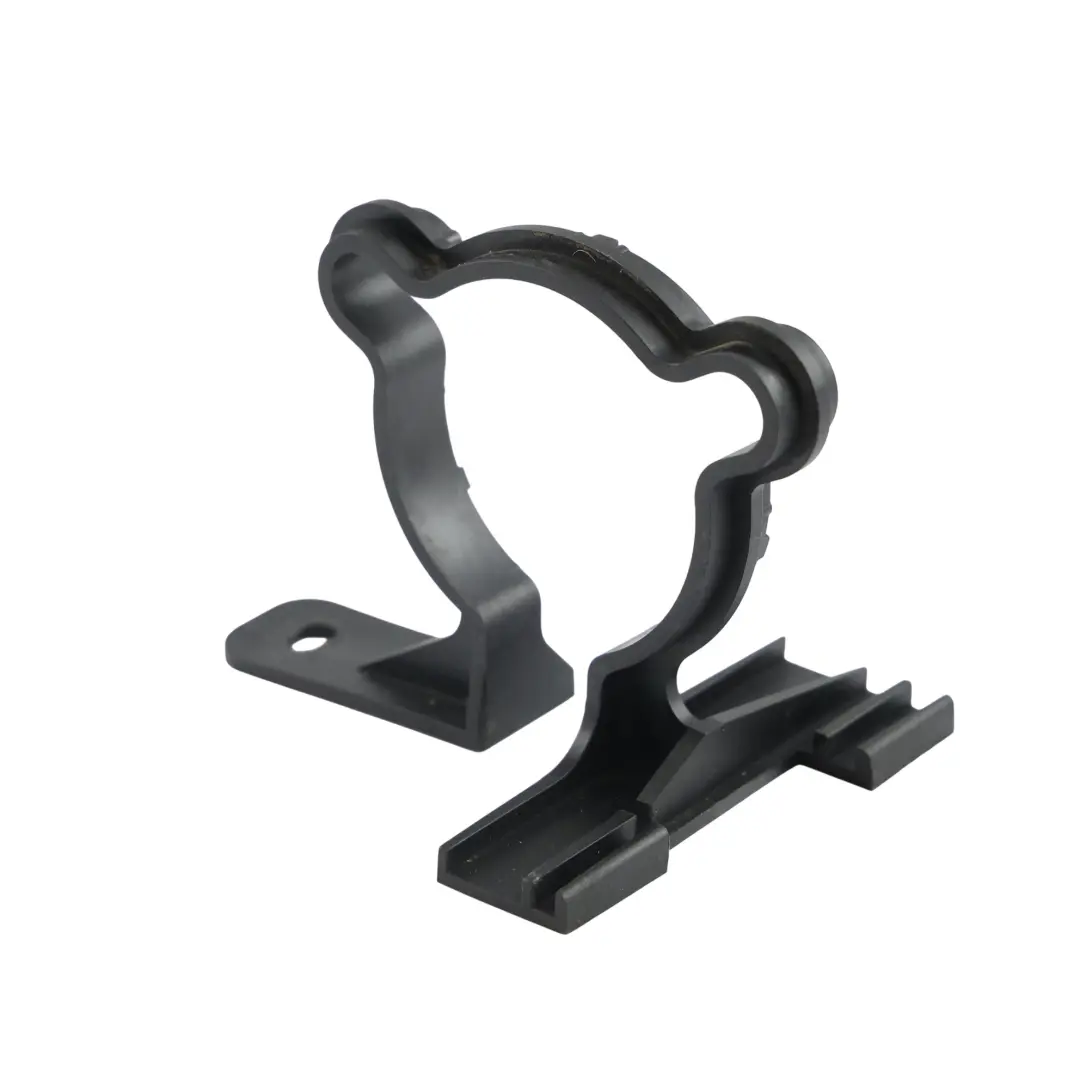 Range Rover Sport L494 Soporte Bracket Montaje Bomba Agua - SKU LPLA-8A583-AB - Número de pieza LPLA-8A583-AB