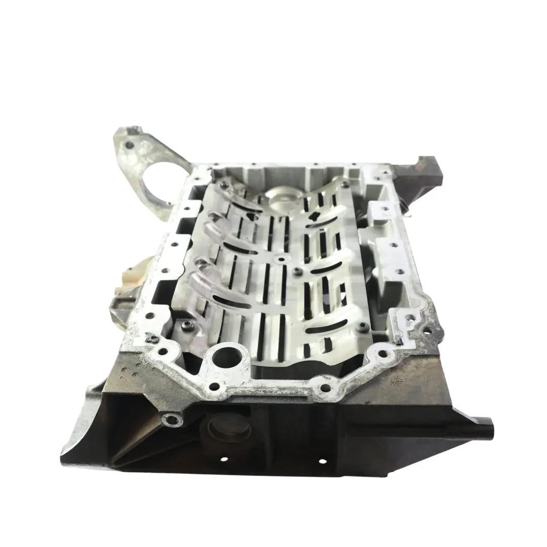 Land Rover Discovery 3 L319 Upper Oil Sump 2.7 TDV6 Diesel 4H2Q-6U0004-FB - SKU LR011693 - Part number LR011693