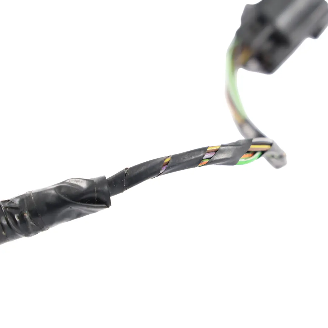 Cable Adaptador Luz Trasera Derecho para Land Rover Range Rover Evoque L538 con número de pieza LR025146 Land Rover Range Rover Evoque L538 Cable Adaptador Luz Trasera Derecho - SKU LR025146-2 - Número de pieza LR025146