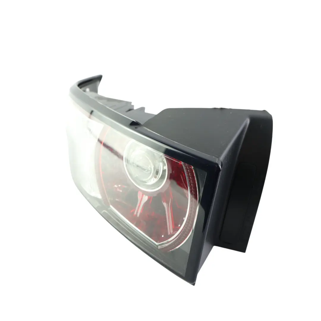 Feu Arrière Gauche pour Land Rover Range Rover Evoque L538 à propos du numéro de pièce LR025147 Land Rover Range Rover Evoque L538 Feu Arrière Gauche - SKU LR025147 - Numéro de pièce LR025147