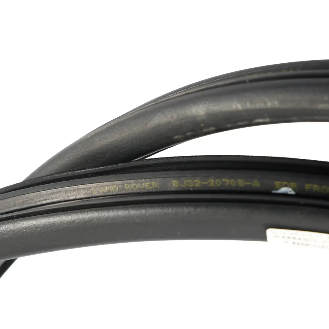 Front Door Edge Seal Rubber Left Right N/O/S to Range Rover Evoque L538 with Part number LR027223 Range Rover Evoque L538 Front Door Edge Seal Rubber Left Right N/O/S - SKU LR027223 - Part number LR027223